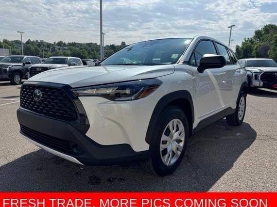 TOYOTA COROLLA CROSS 2023 7MUAAAAG8PV058826 image